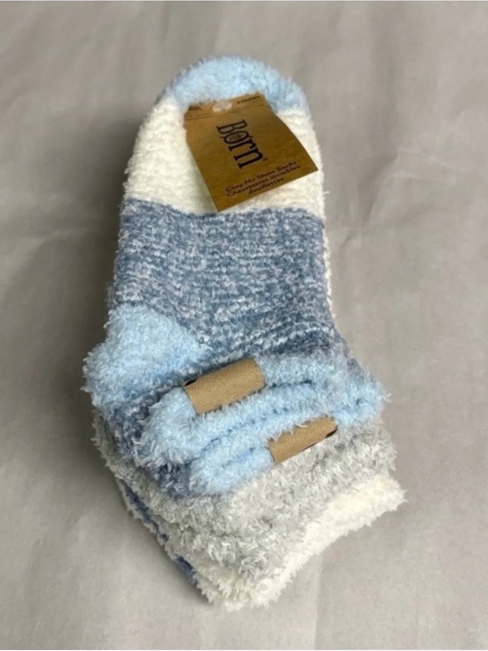 New Born Socks Women’s 4 Pair Blue & White Plush Soft Cozy No Show Socks Casual
